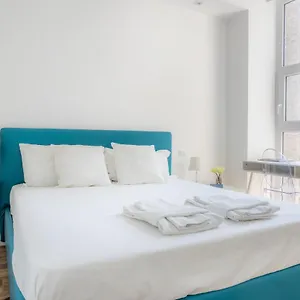 Sunlit 1 Bedroom Via Pirelli Milano